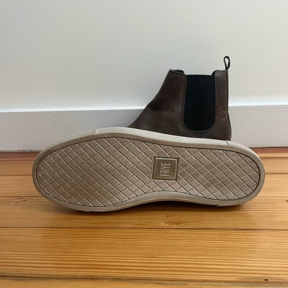 FRYE Essex Chelsea Boots Shearling Size 8.5 - Picture 3 of 4